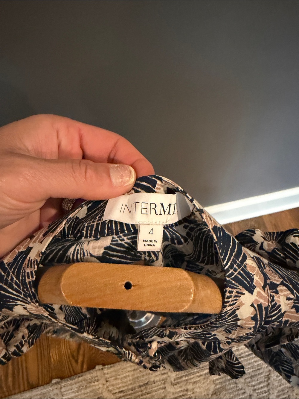 Intermix blouse - Picture 5 of 5